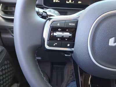 2026 Kia Carnival Base