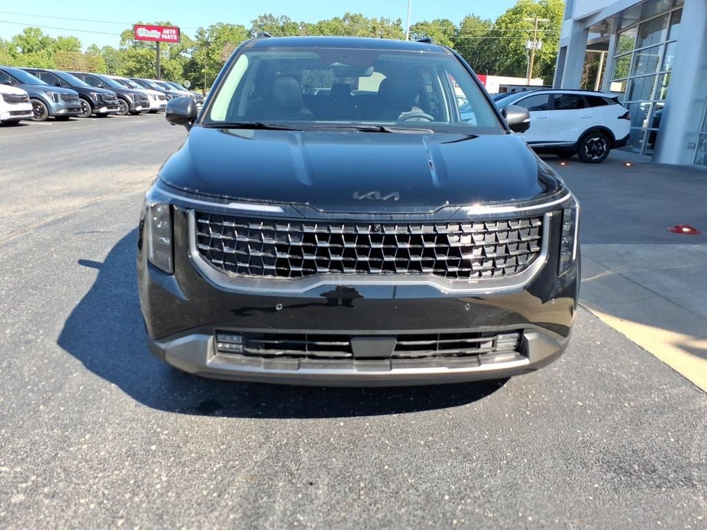 2026 Kia Carnival Base