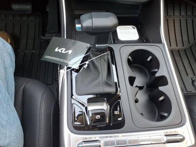 2027 Kia Carnival SX Prestige