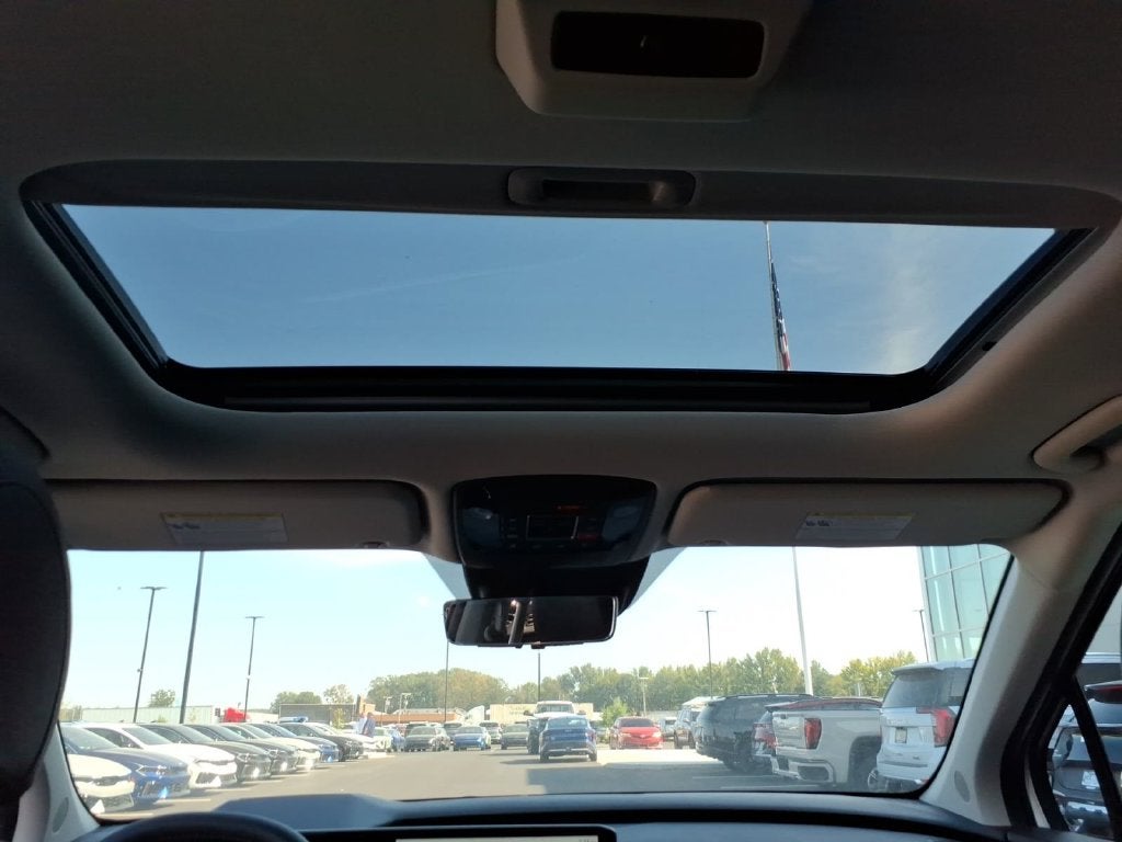 2027 Kia Carnival SX Prestige