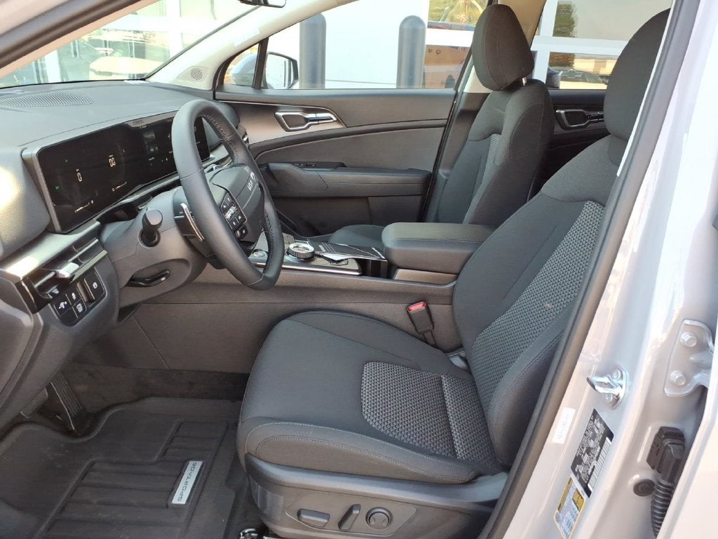 2027 Kia Sportage Hybrid S